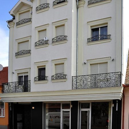 Apartments Soleado Pančevo 외부 사진
